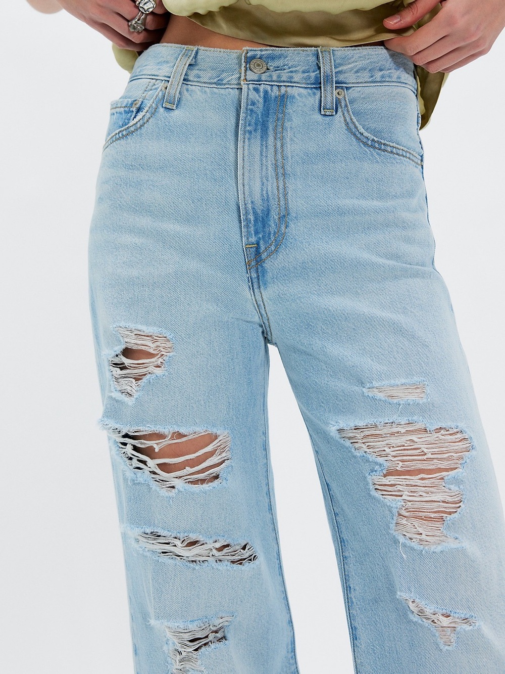 Levi’s Ribcage Wide Leg Jean